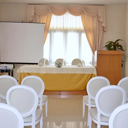 Tenuta Caradonna Hotel *