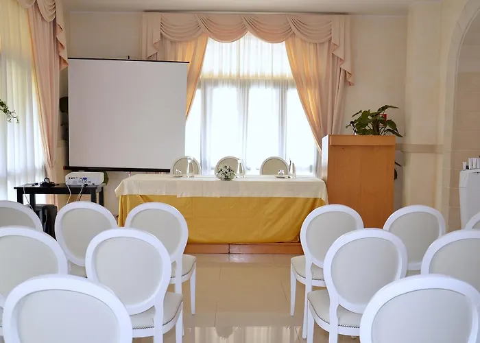 Tenuta Caradonna Hotel *