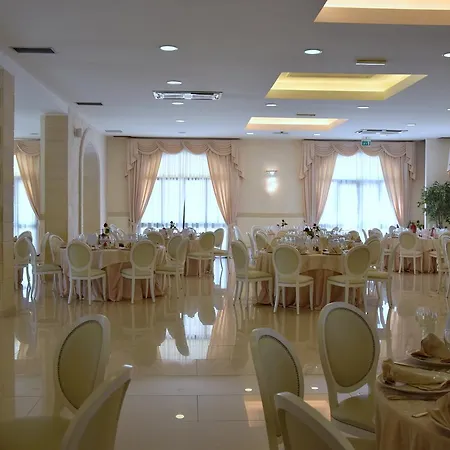 Tenuta Caradonna Hotel *